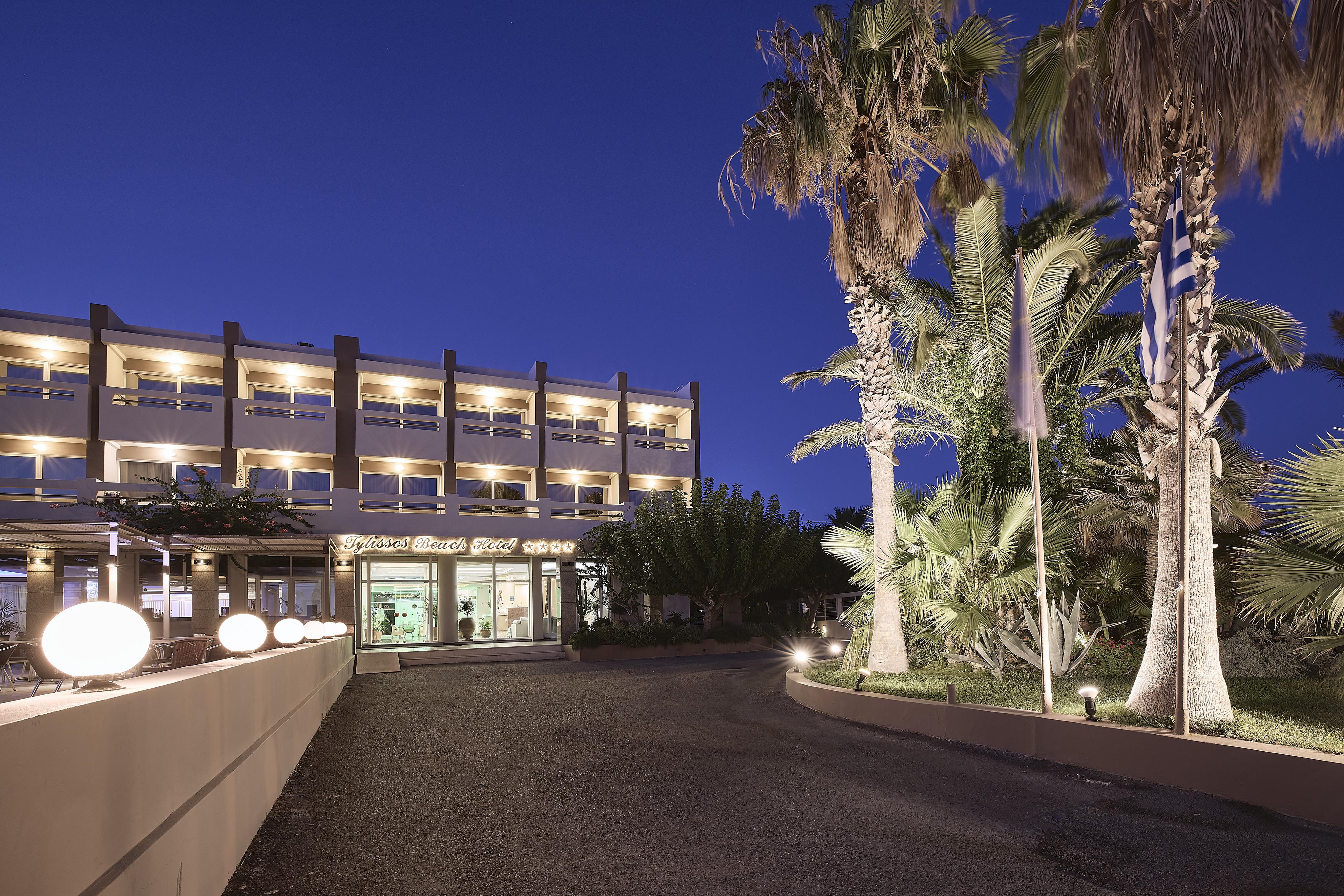 Tylissos Beach Hotel - Adults Only Ierapetra  Bagian luar foto
